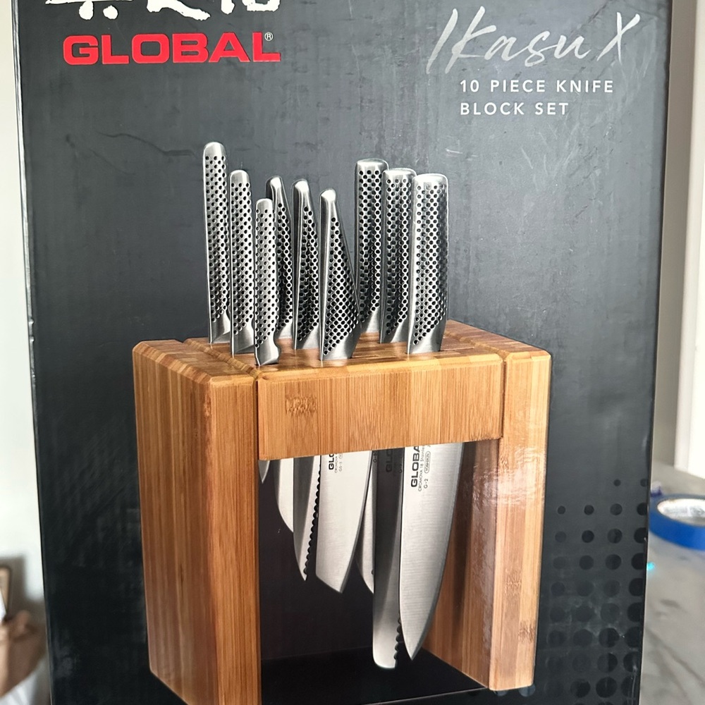 Global Ikasu Knife Block (knives not included)